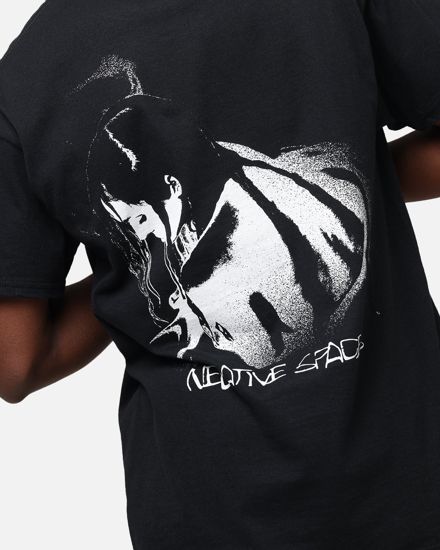 Poppy Negative Spaces T-Shirt Black