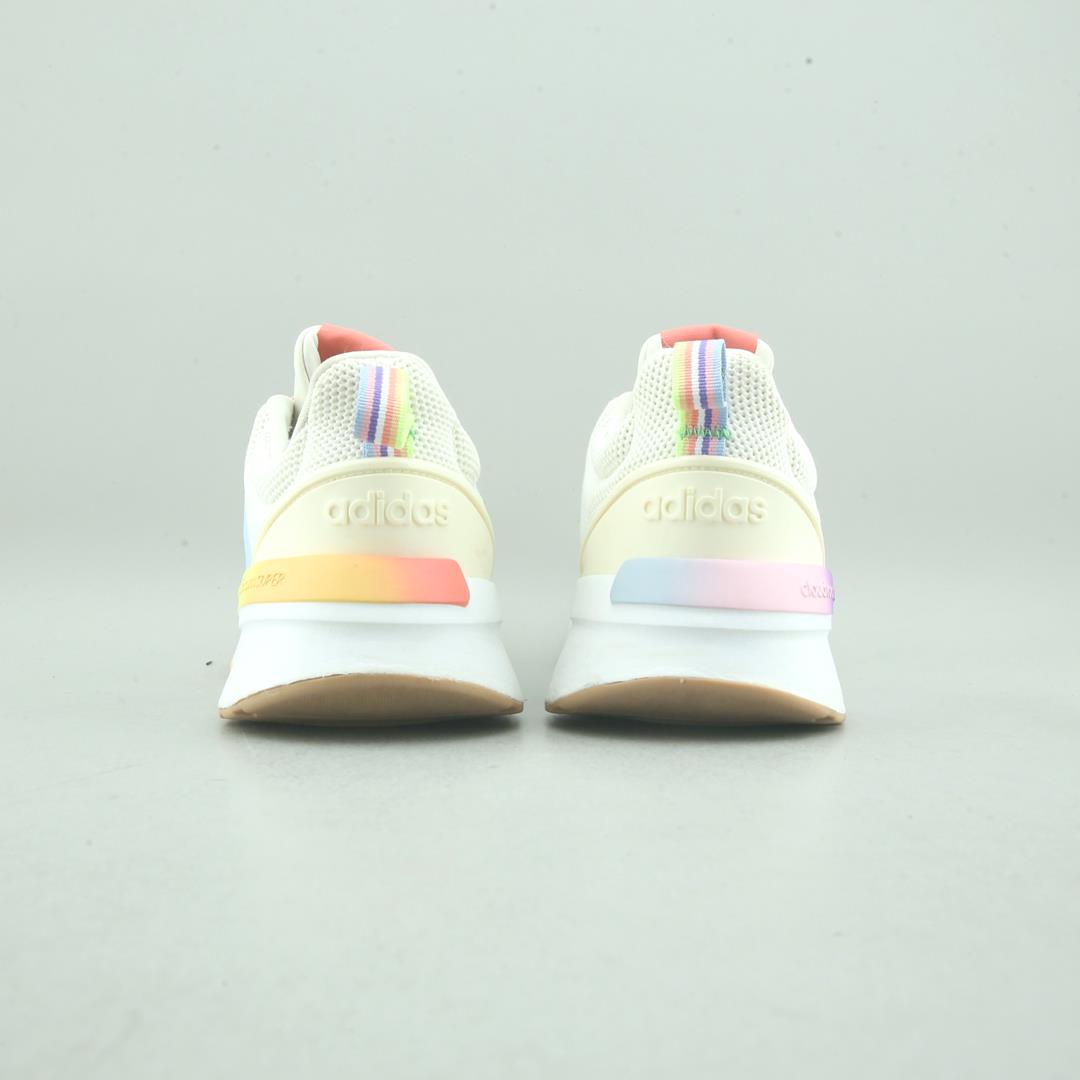 ADIDAS RACER TR21