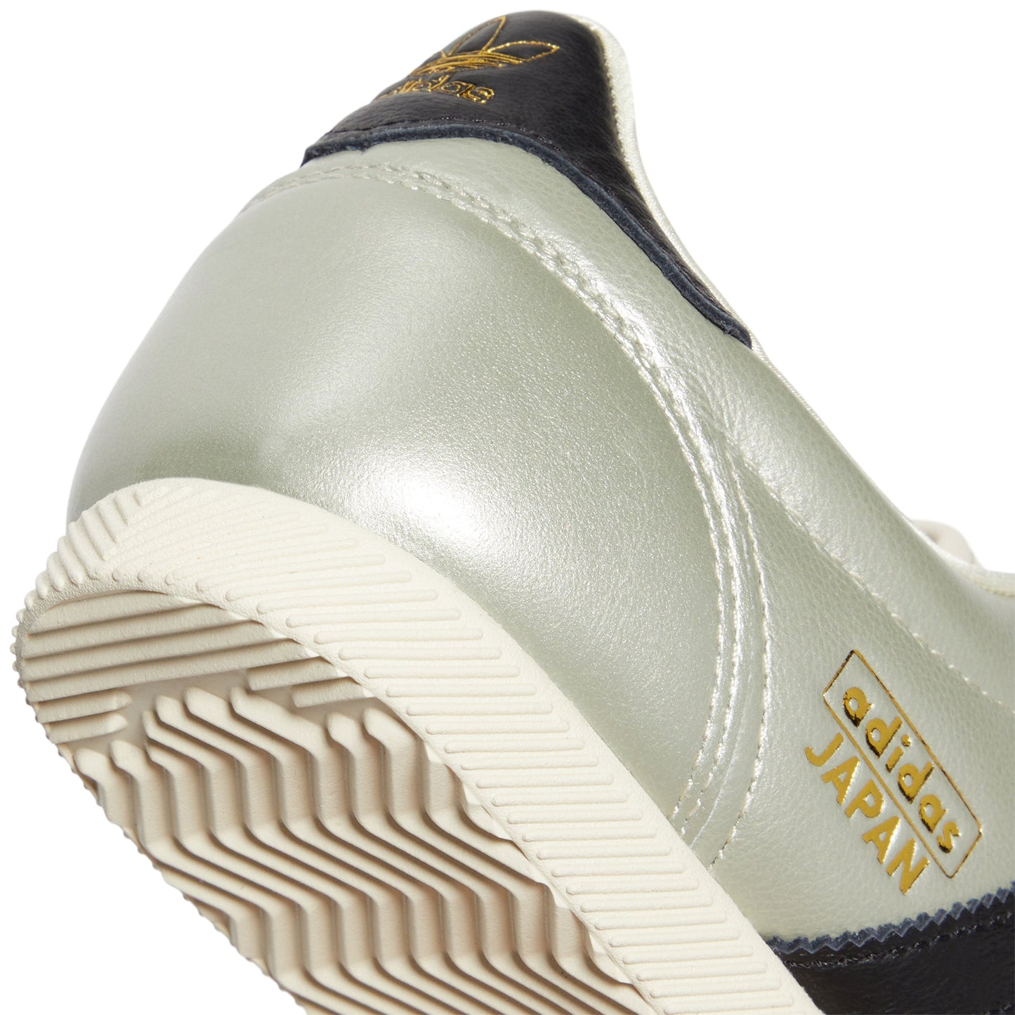Adidas Japan (ALUMIN/CBLACK/CREWHT)