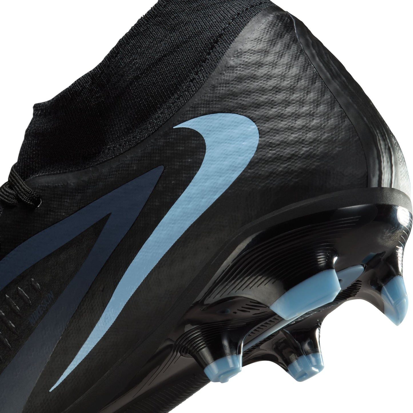 Nike Phantom 6 High Academy MG Soccer Cleats