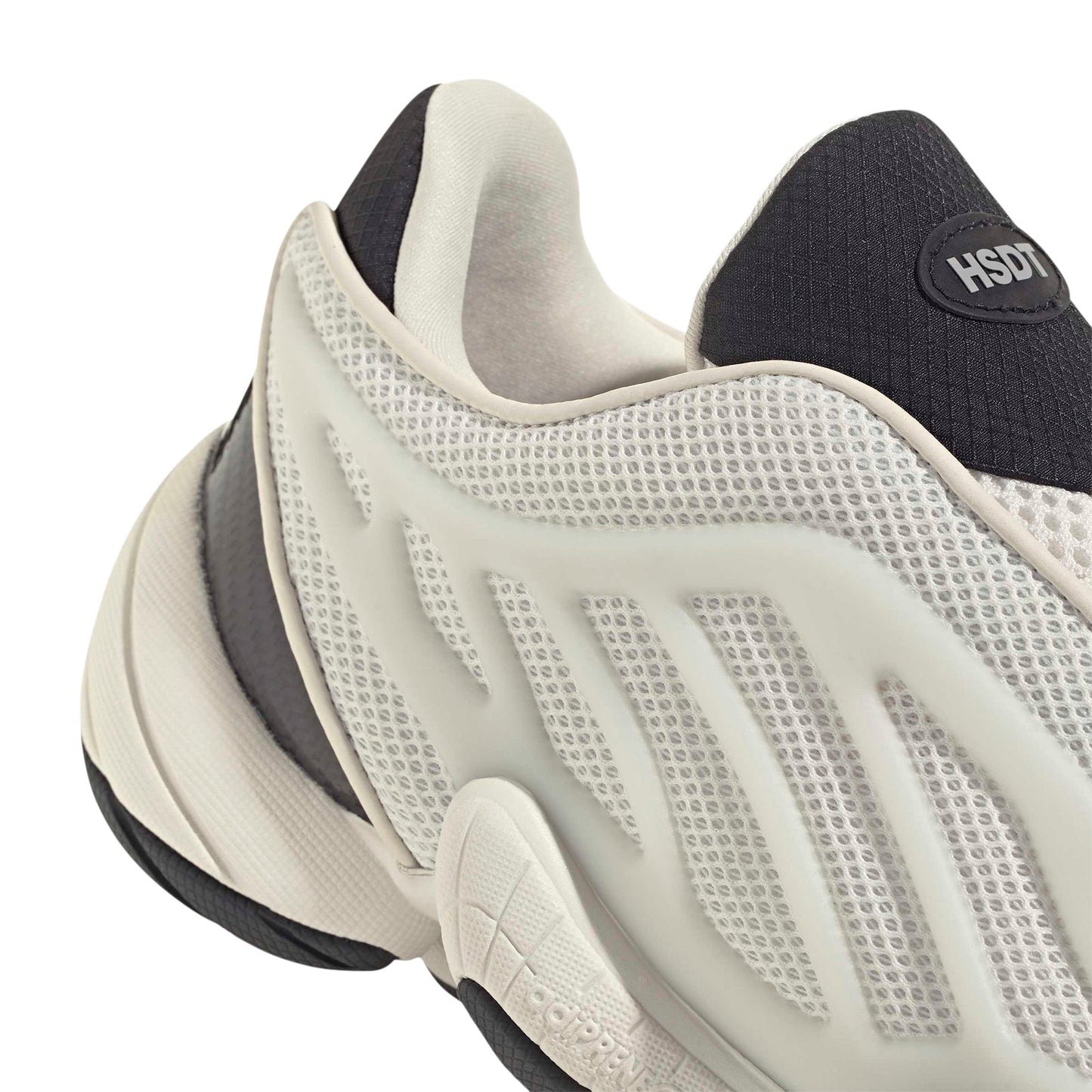 Adidas Intimidation Hal Studios (WONWHI/CBLACK/BETSCA)