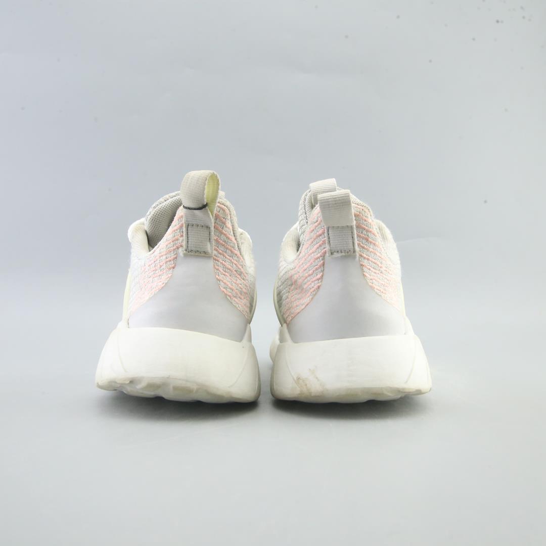 ADIDAS QUESTAR FLOW