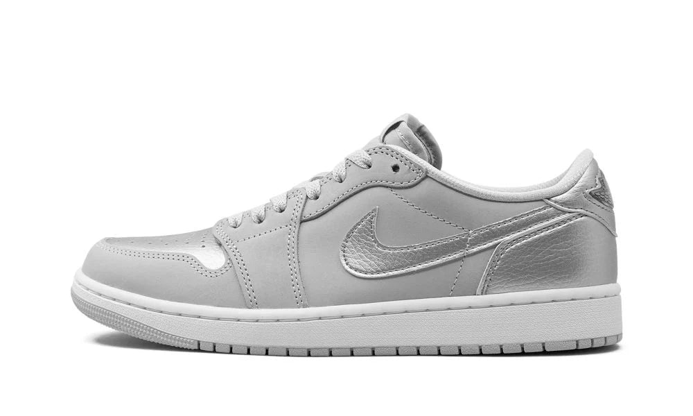 Jordan 1 Low OG Metallic Silver