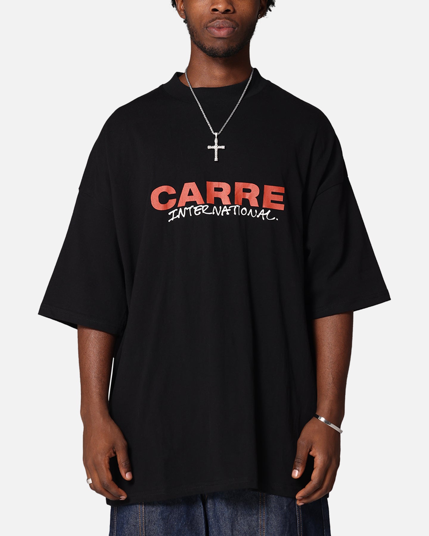 Carre Handdrawn Mock Neck T-Shirt Black