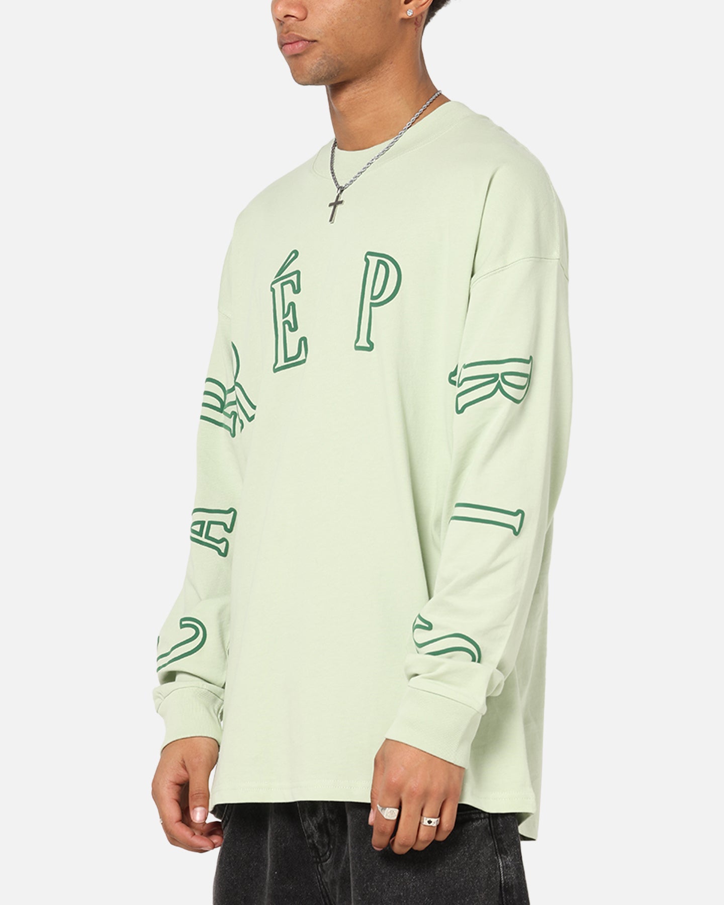 Carre Global Oversized Long Sleeve T-Shirt Sage
