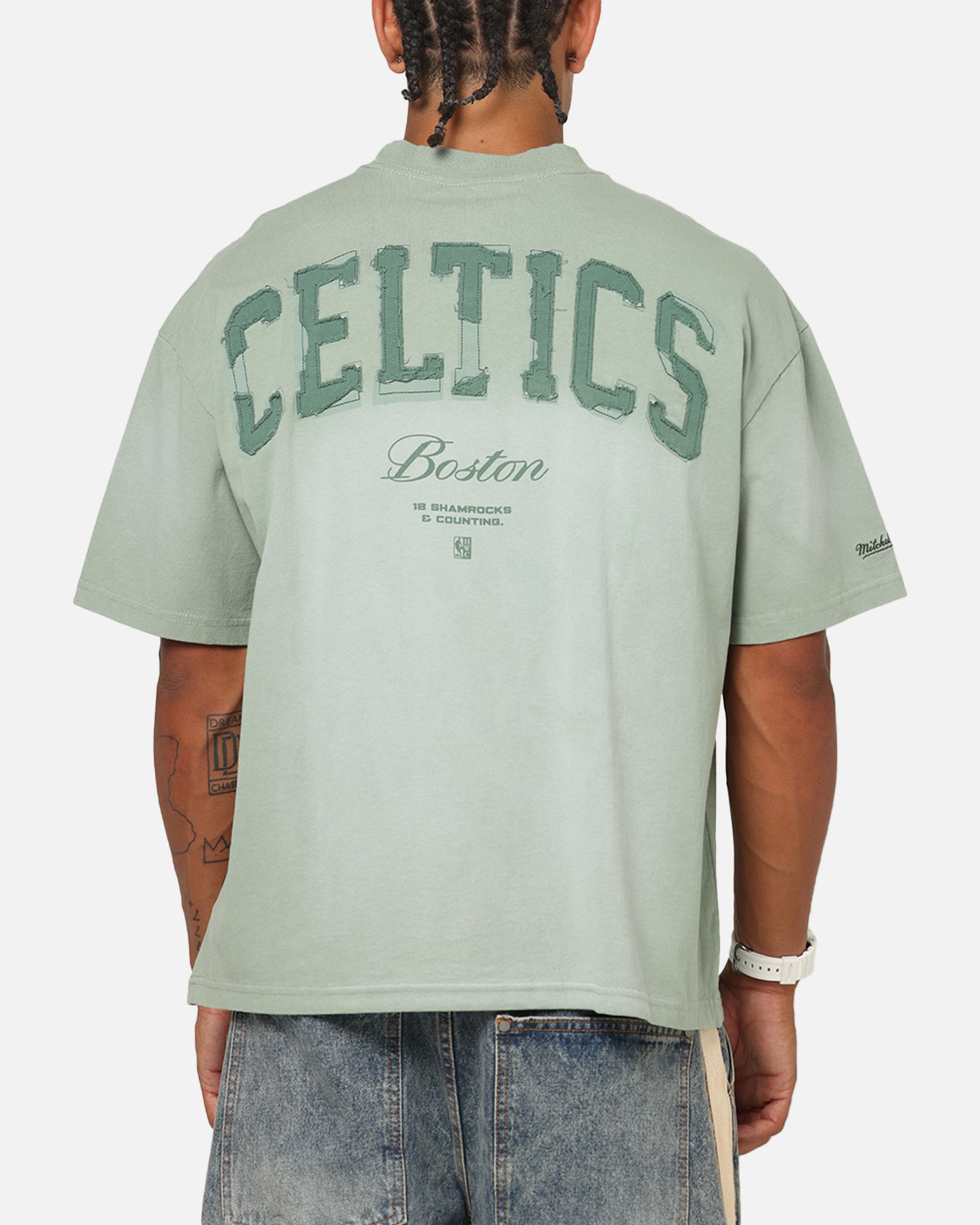 Mitchell & Ness Boston Celtics Big Oversized Logo T-Shirt Orchid Tint