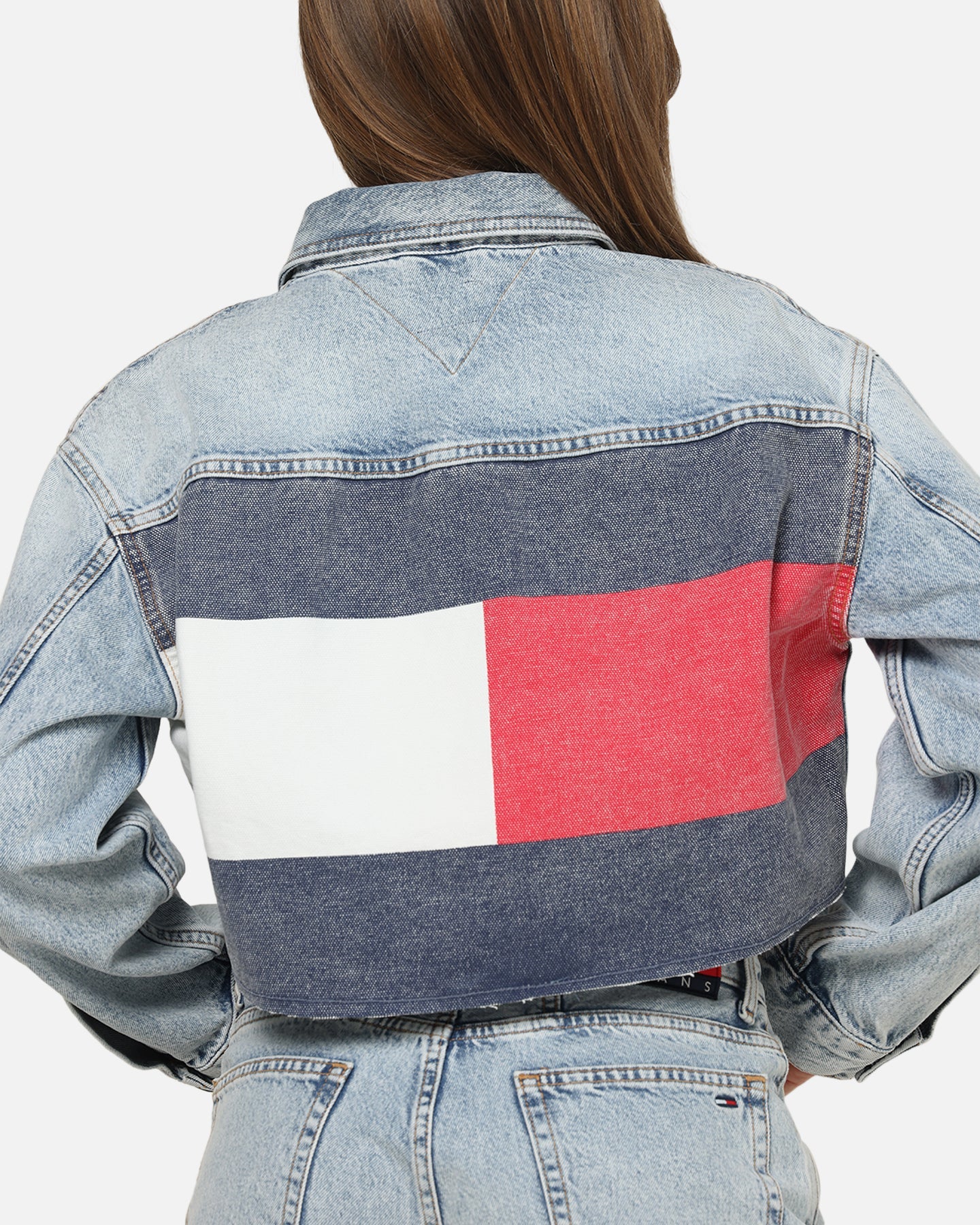 Tommy Jeans Women's Cropped Denim Trucker Jacket Mid Denim