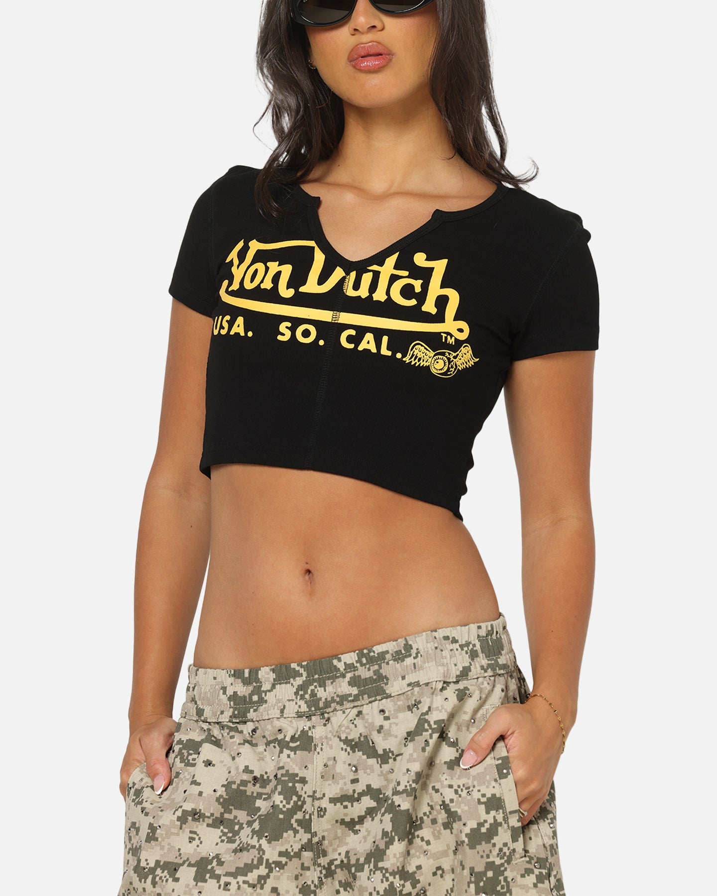 Von Dutch Women's Cropped T-Shirt Black