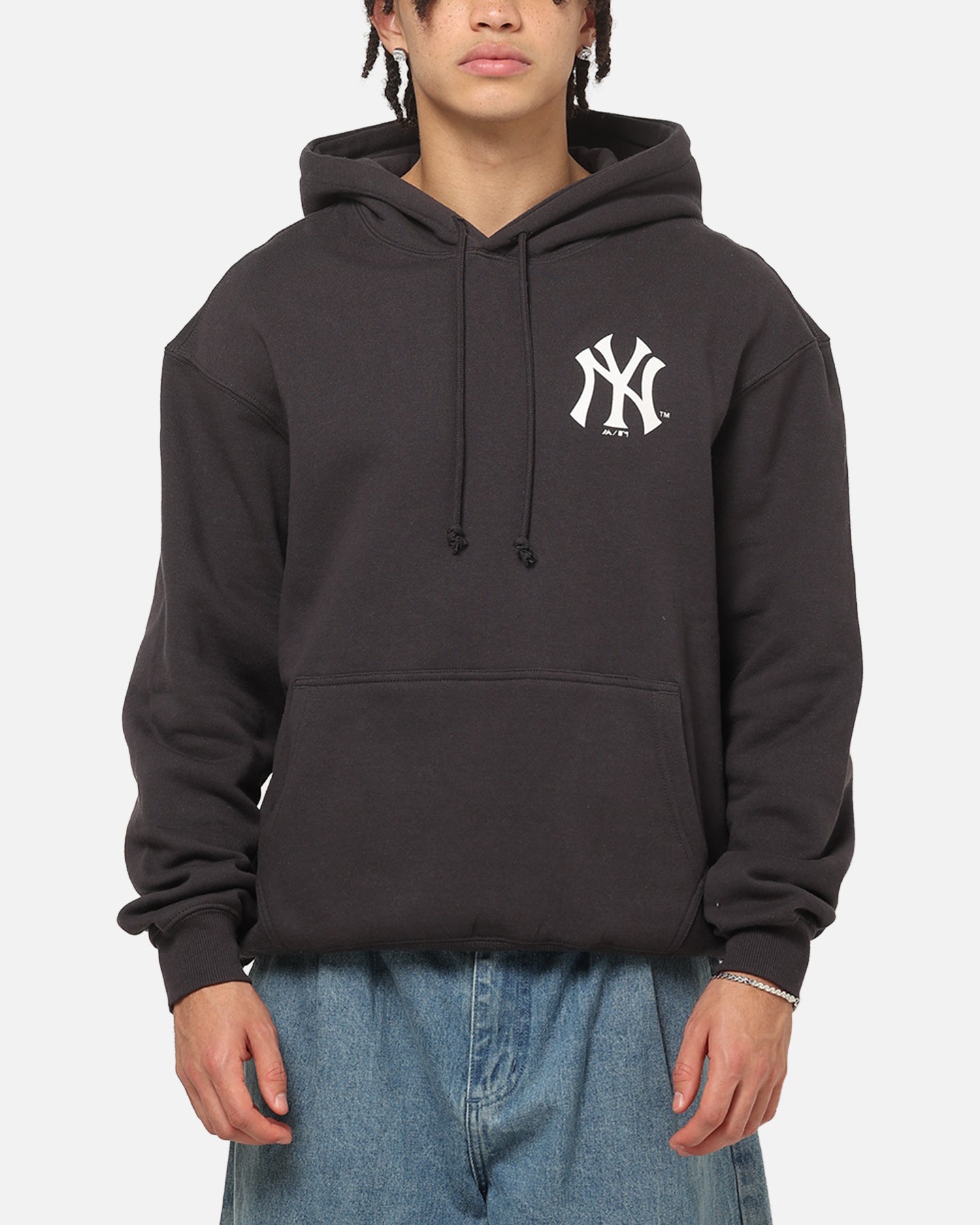 Majestic Athletic New York Yankees Everteam Logo Hoodie Washed Black