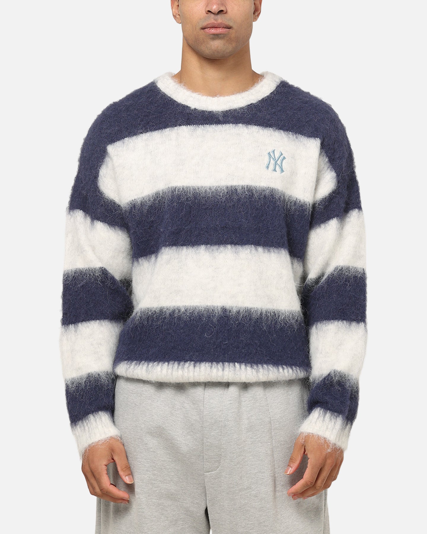Majestic Athletic New York Yankees Block Stripe Knit Jumper Vintage White