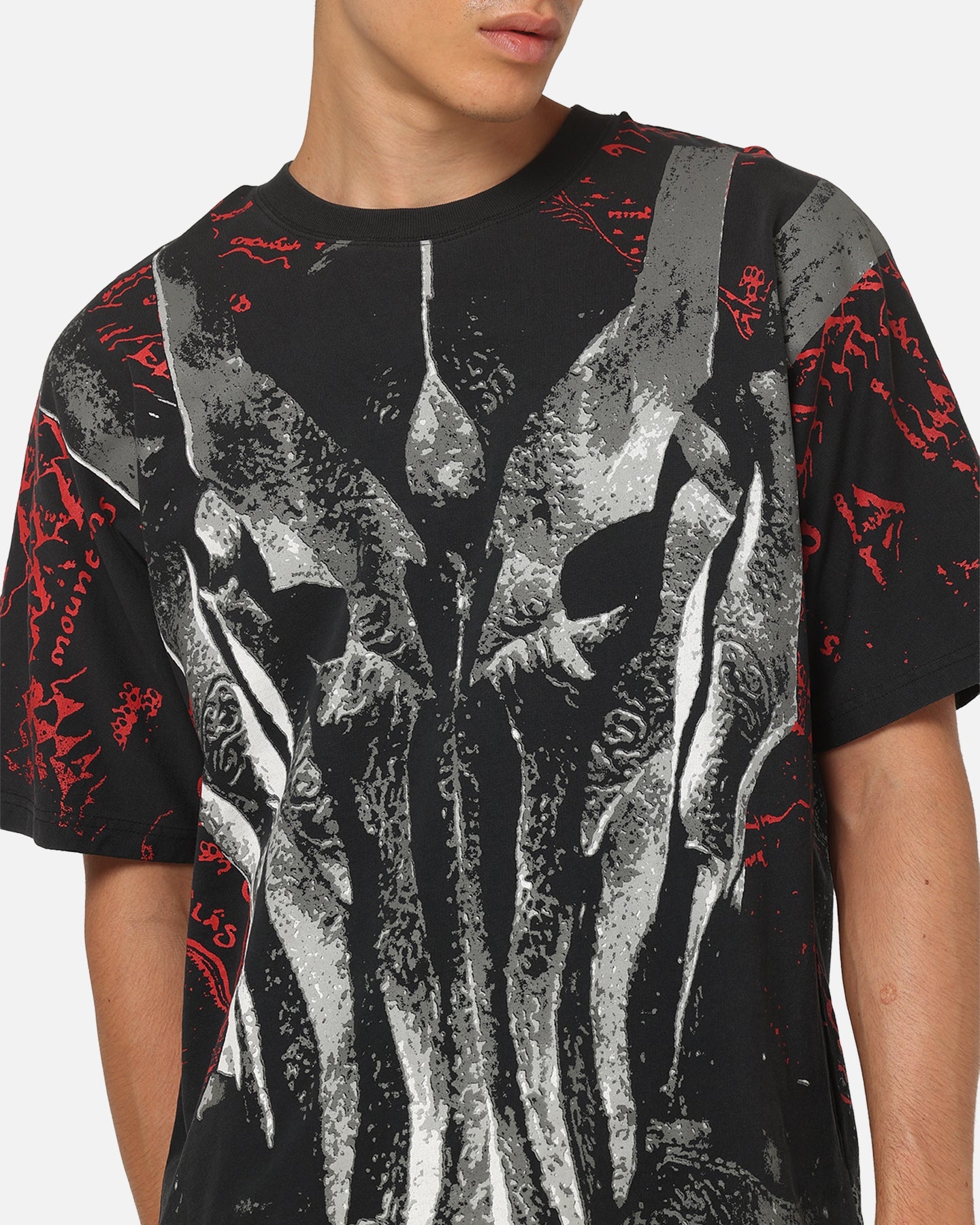 73Studio X Lord Of The Rings Sauron All Over Print T-Shirt Black Acidwash