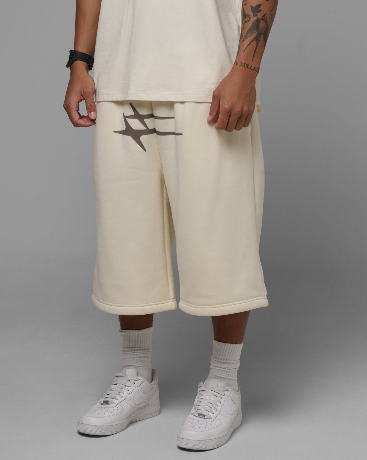 Loiter Hybrid Premium Shorts Brown