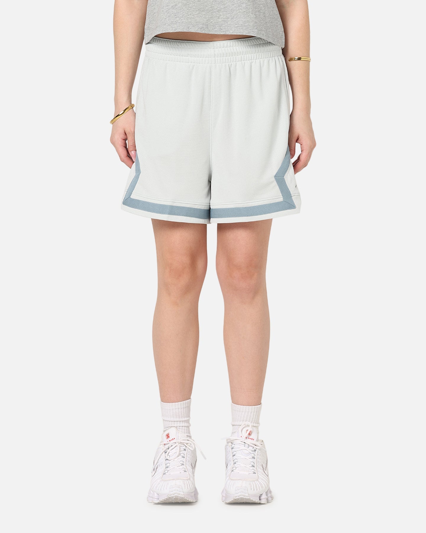 Jordan Women's Dri-FIT 4" Diamond Shorts Light Silver