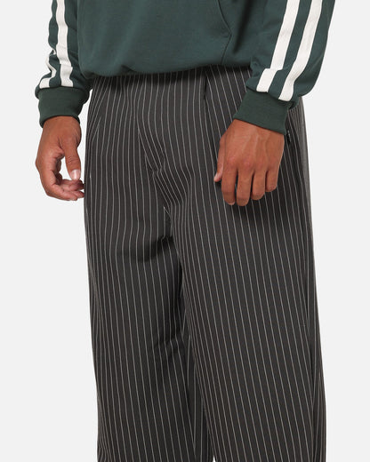 Carre Heritage Pleated Pants Black Pinstripe