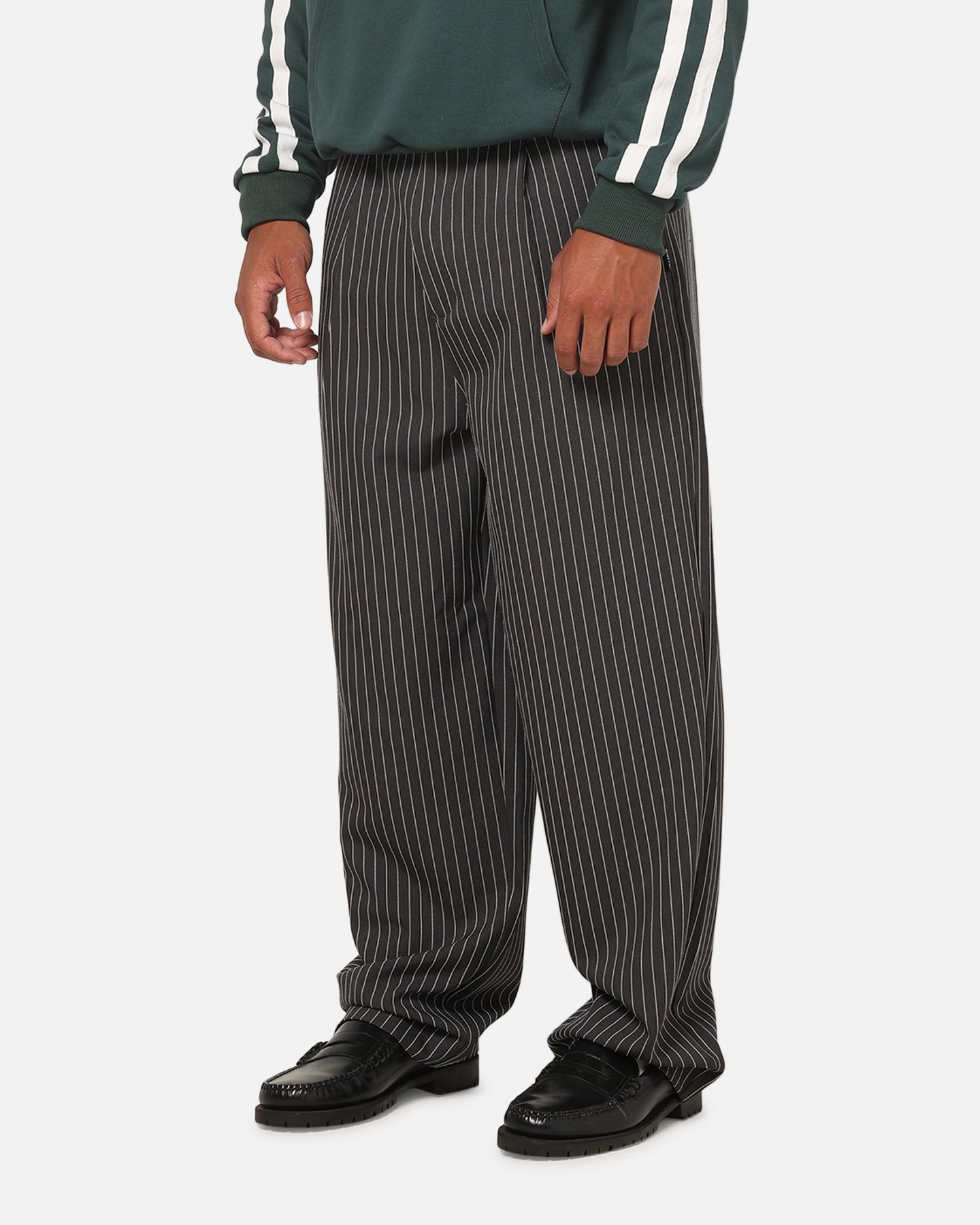 Carre Heritage Pleated Pants Black Pinstripe