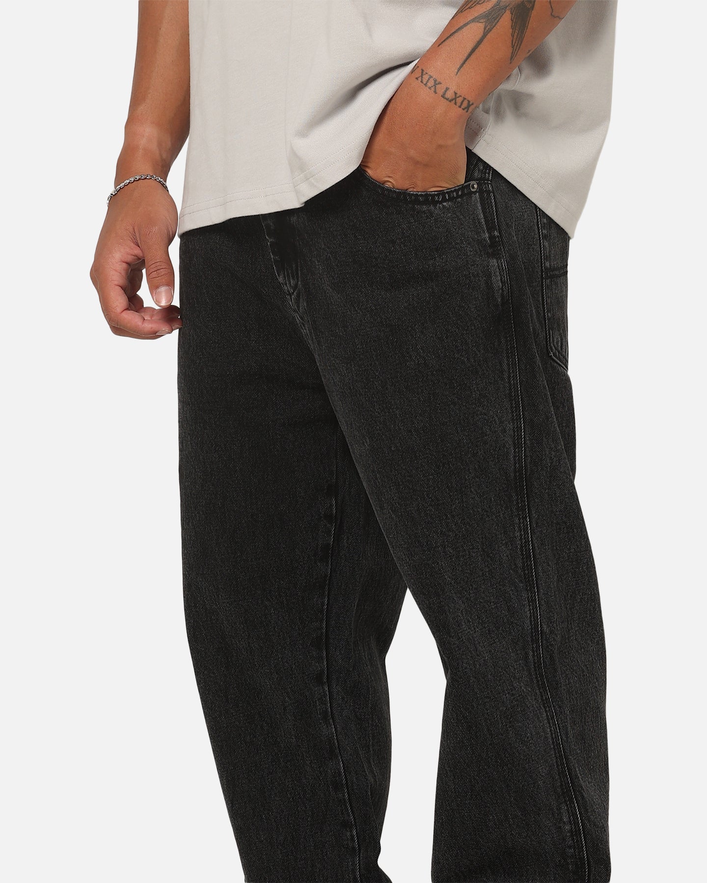 Worship Supplies Lounger Jeans Black Rinse