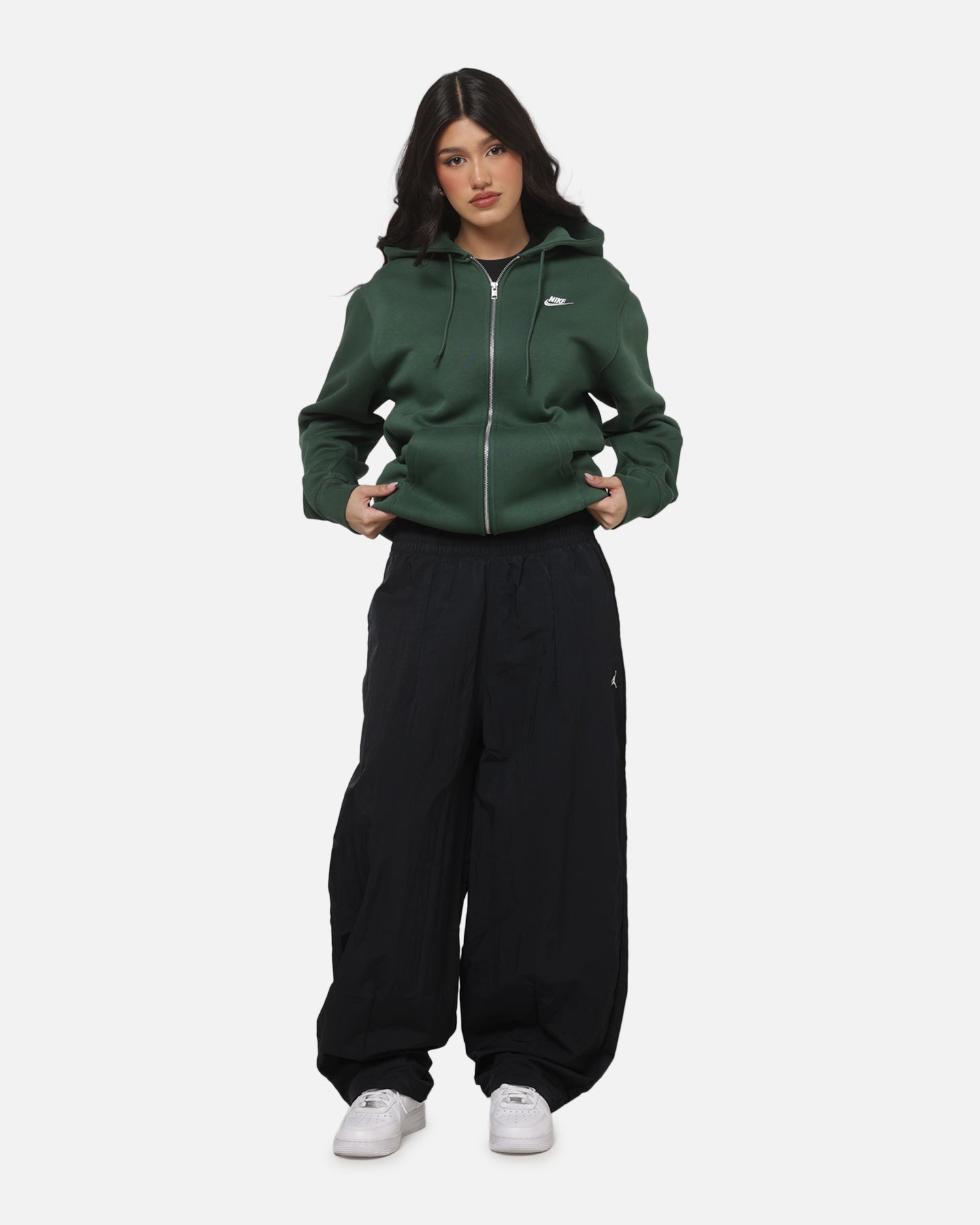 Jordan Women's Brooklyn Woven Trousers Black