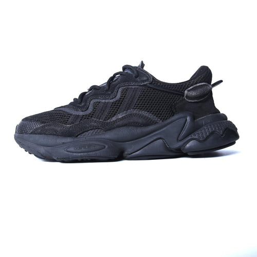 ADIDAS  OZWEEGO