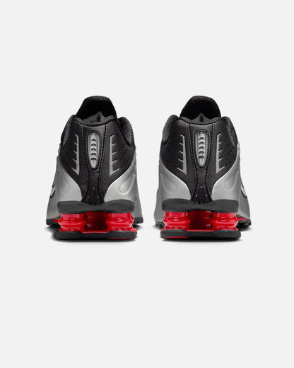 Nike Women's Shox R4 Black/Silver