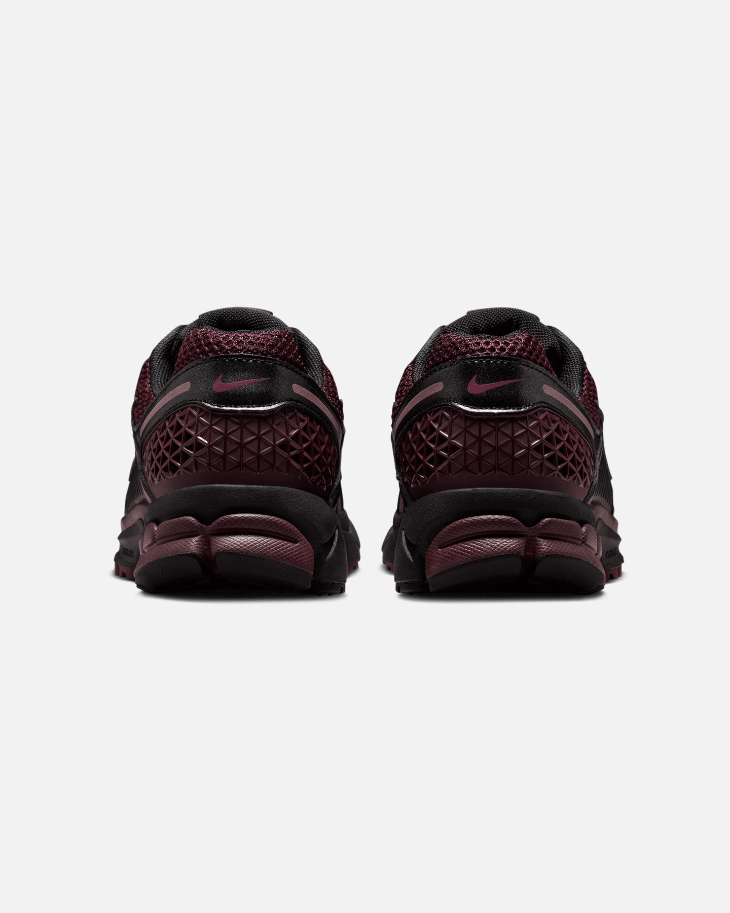 Nike Women's Zoom Vomero 5 Black/Red
