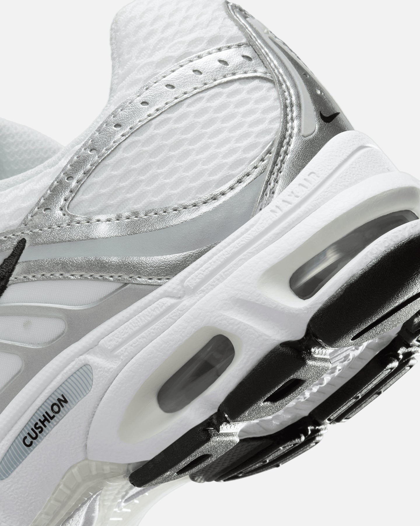 Nike Women's Air Max Moto 2K White/Photon Dust