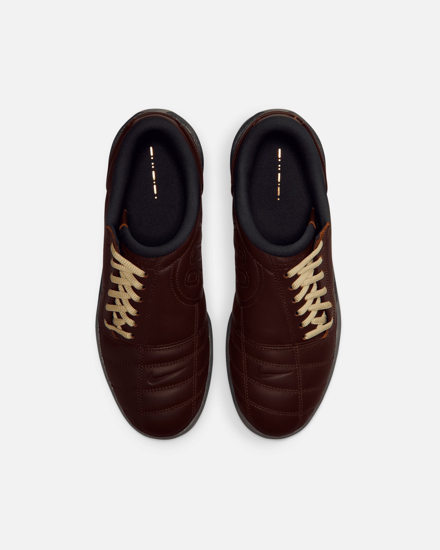 Nike Women's Total 90 SE Baroque Brown