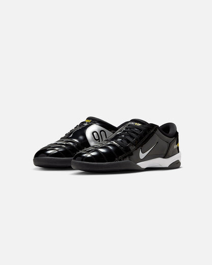 Nike Total 90 SP Black/White