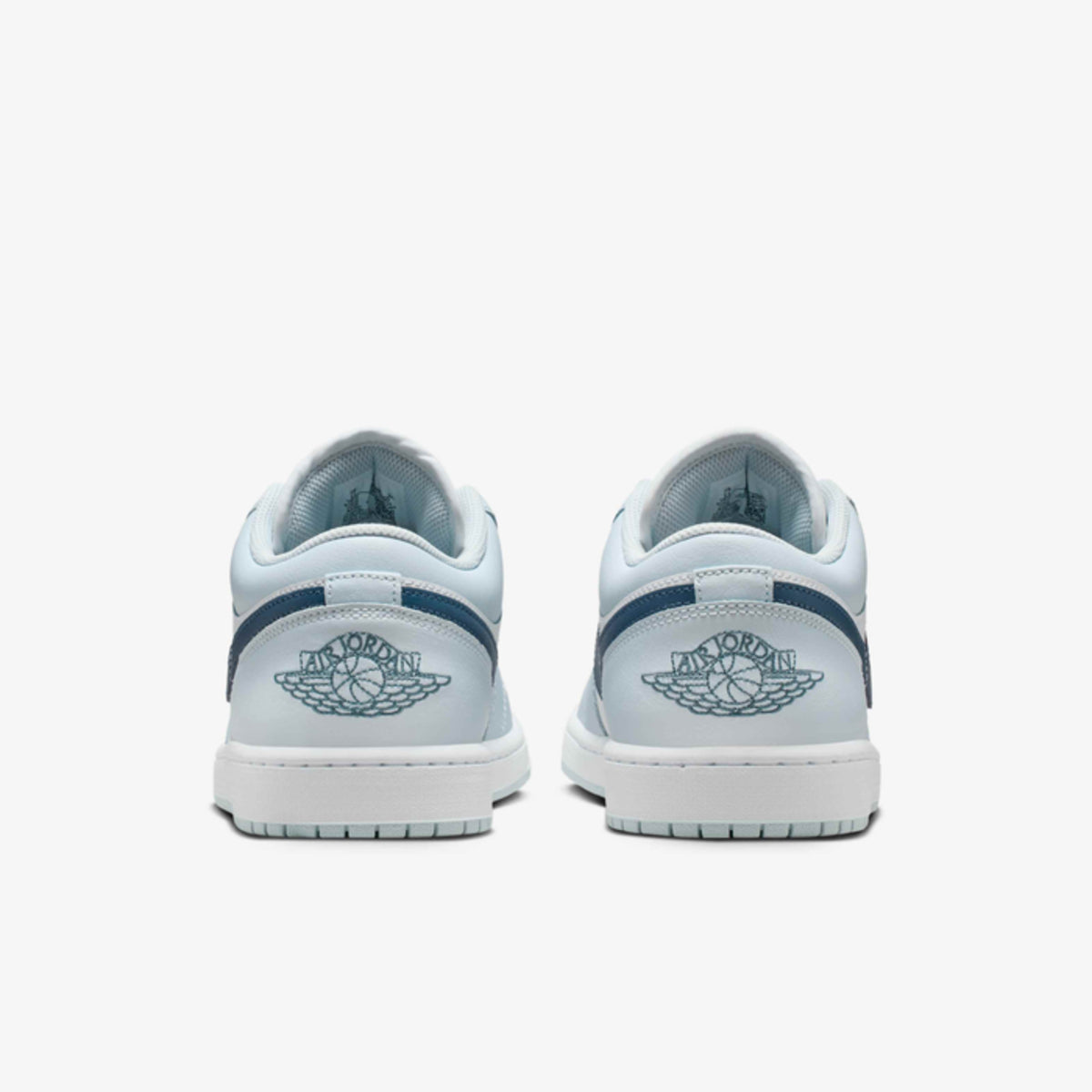Jordan 1 Low Aura Squadron Blue