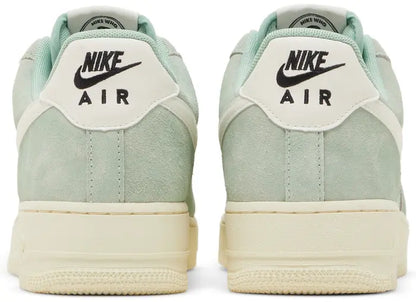 Nike Air Force 1 Low '07 LV8 Certified Fresh Enamel Green