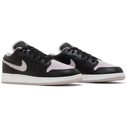 Jordan 1 Low SE Black Iced Lilac (GS)