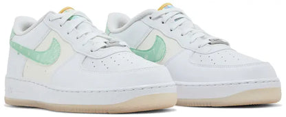 Nike Air Force 1 Low LV8 Pastel Paisley (GS)