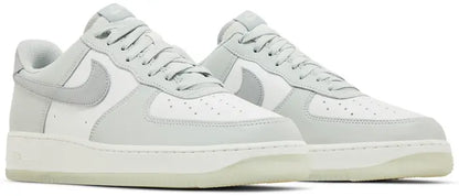 Nike Air Force 1 '07 Light Silver Pumice