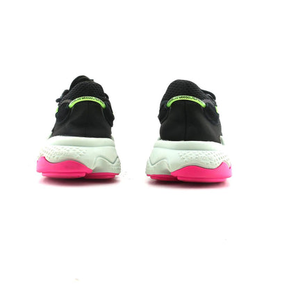 ADIDAS  OZWEEGO
