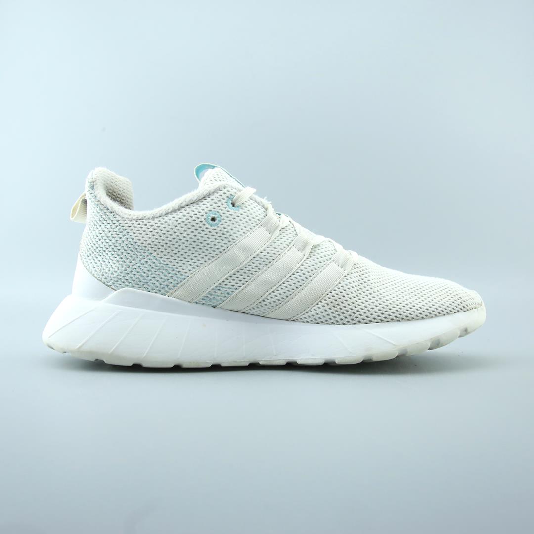 ADIDAS  QUESTAR FLOW