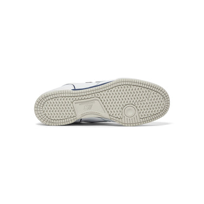 New Balance Numeric 600 (White)
