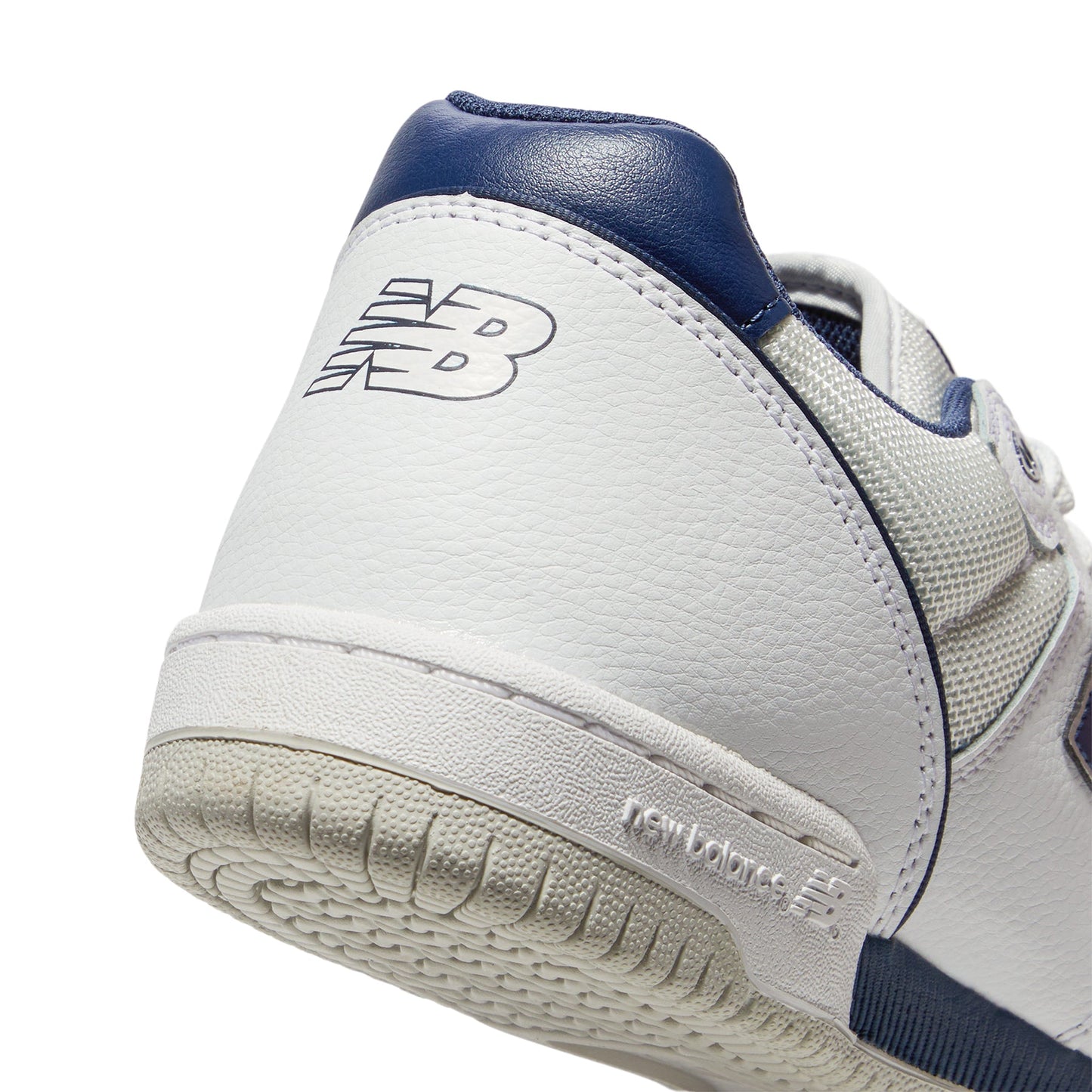 New Balance Numeric 600 (White)