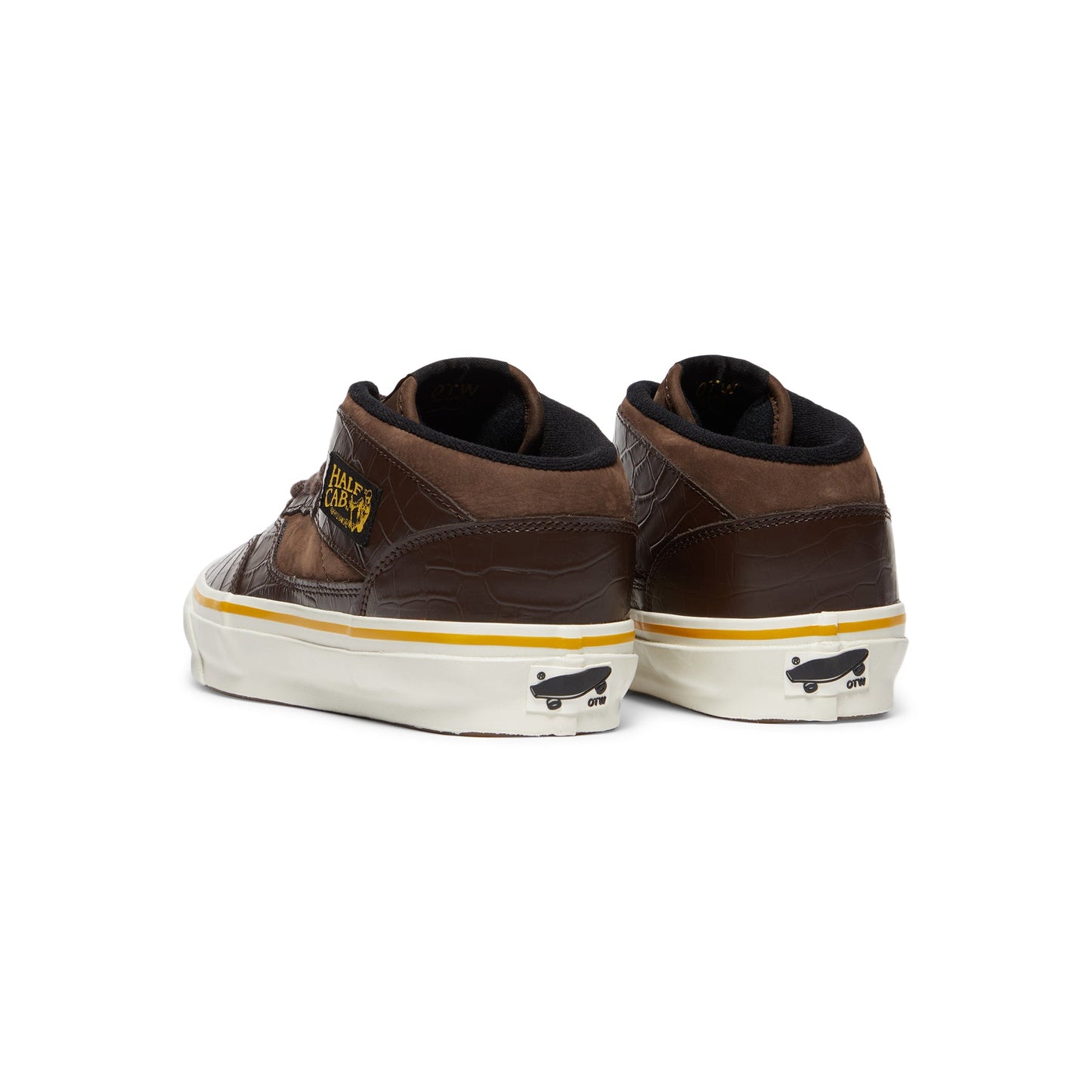 Vans OTW Half Cab 33 Vibram Classic (Demitasse brown patent)