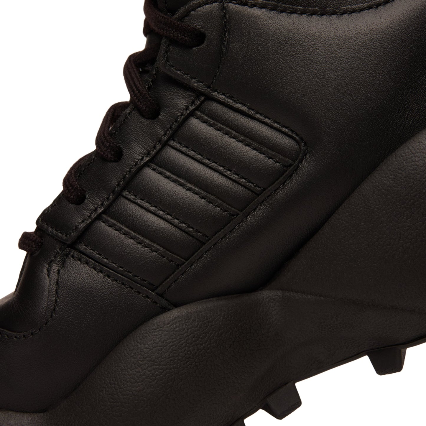 Adidas Chavarria Forum Boot Mid (CBLACK/CBLACK/CARBON)
