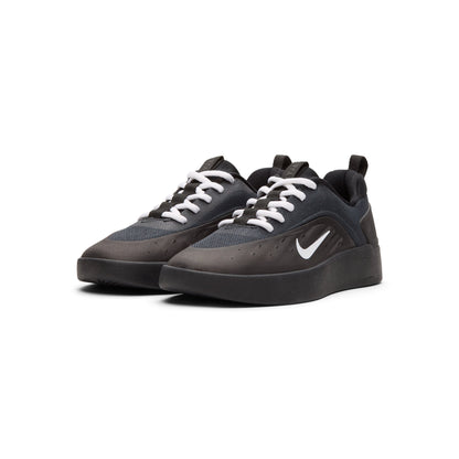 Nike SB Zoom Nyjah 4 (Black/White)