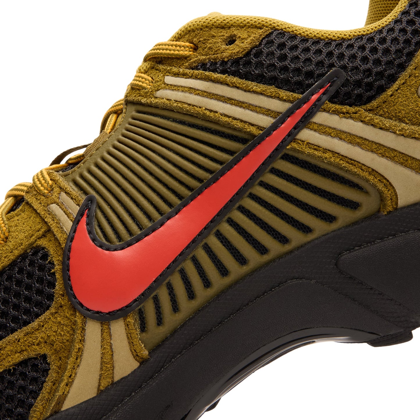 Nike Zoom Vomero 5 Premium (Olive Flak/Picante Red/Black)
