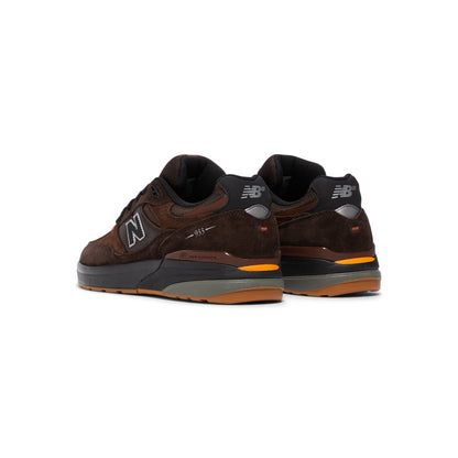 New Balance Numeric Andrew Reynolds 933 (Brown/Black)