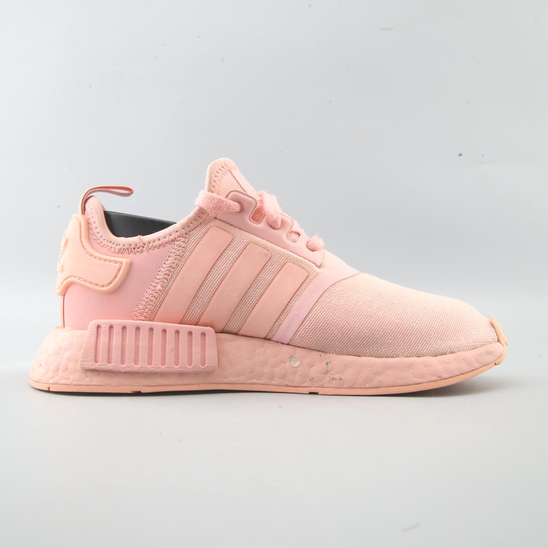 ADIDAS  NMD R1