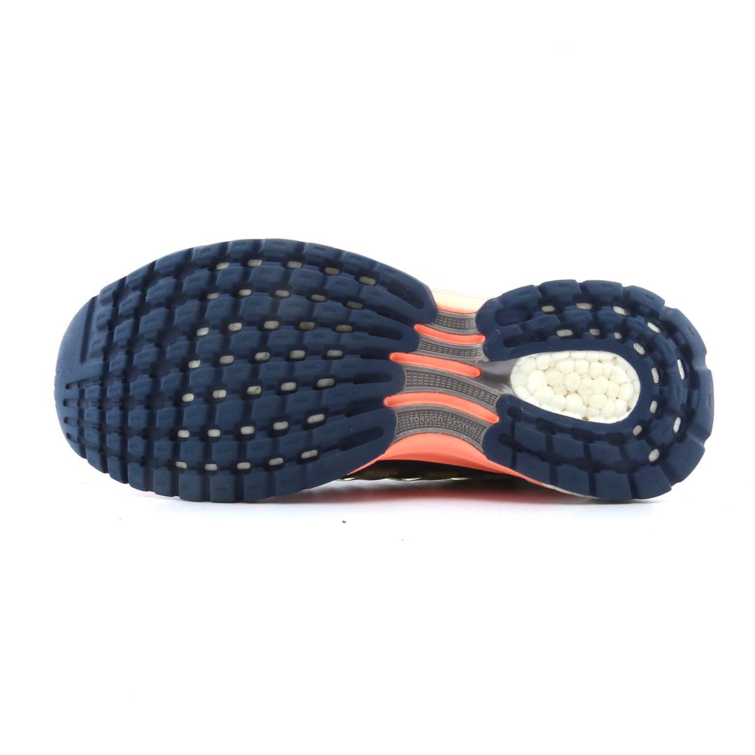 ADIDAS  RESPONSE BOOST 2