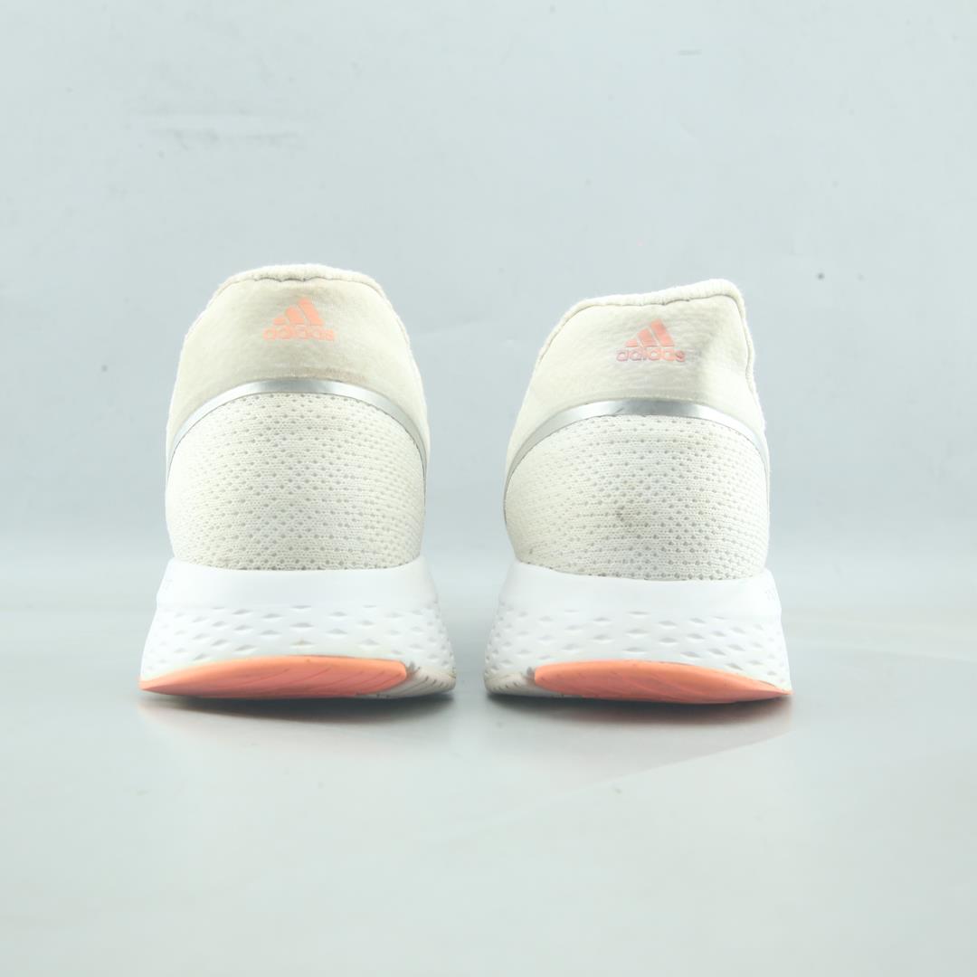 ADIDAS  EDGE LUX 5