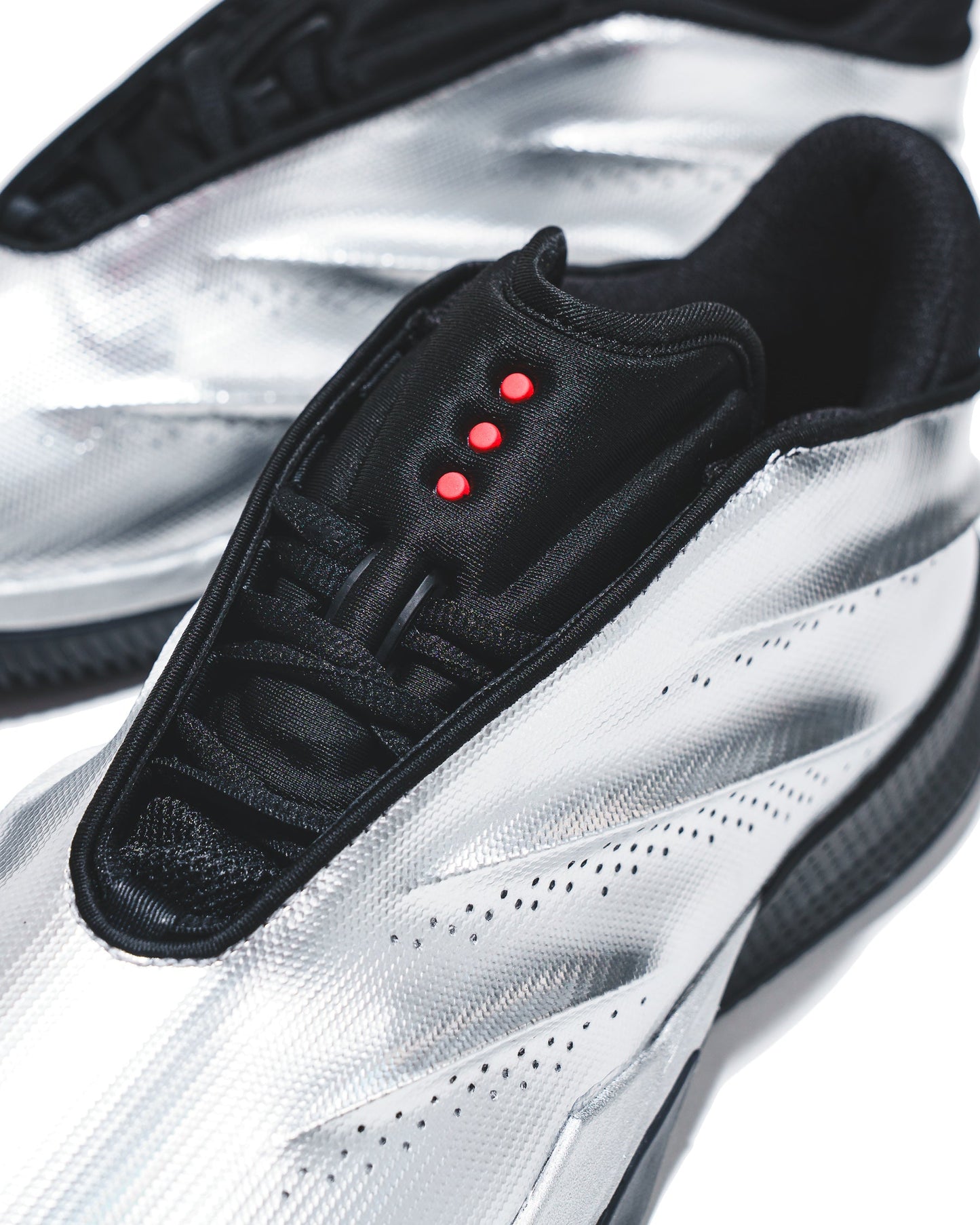 Adidas Basketball Men Crazy Energy+ Silver Metallic Black KI3197