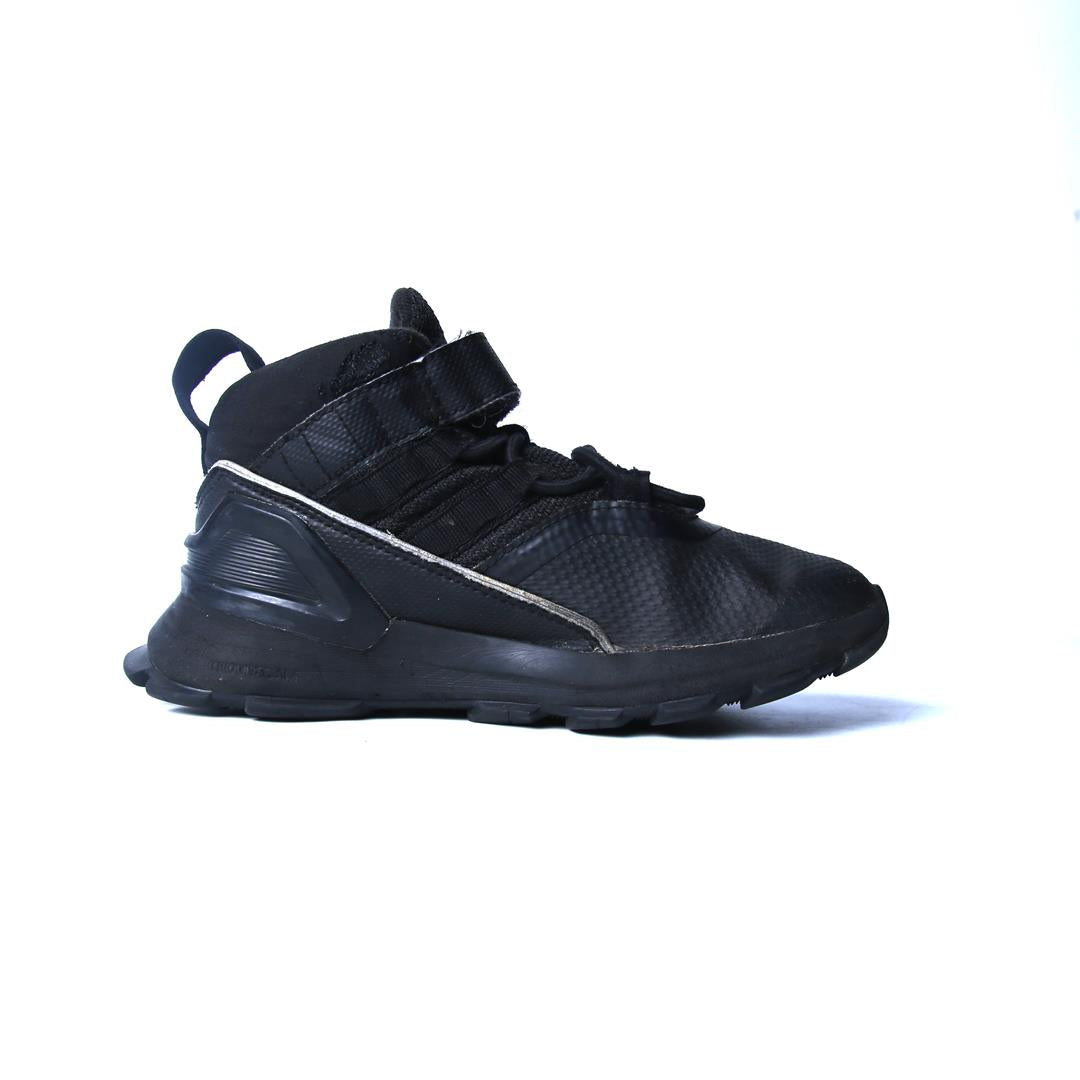 ADIDAS  RAPIDARUN