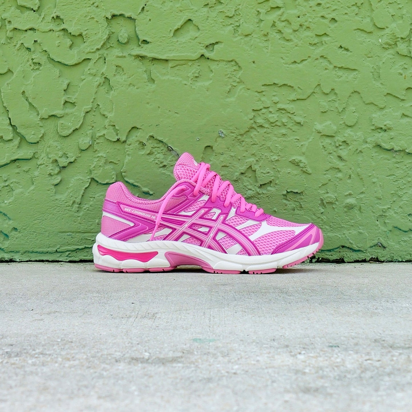 Asics Gel-Cumulus 16 Grade School (Dragon Fruit)
