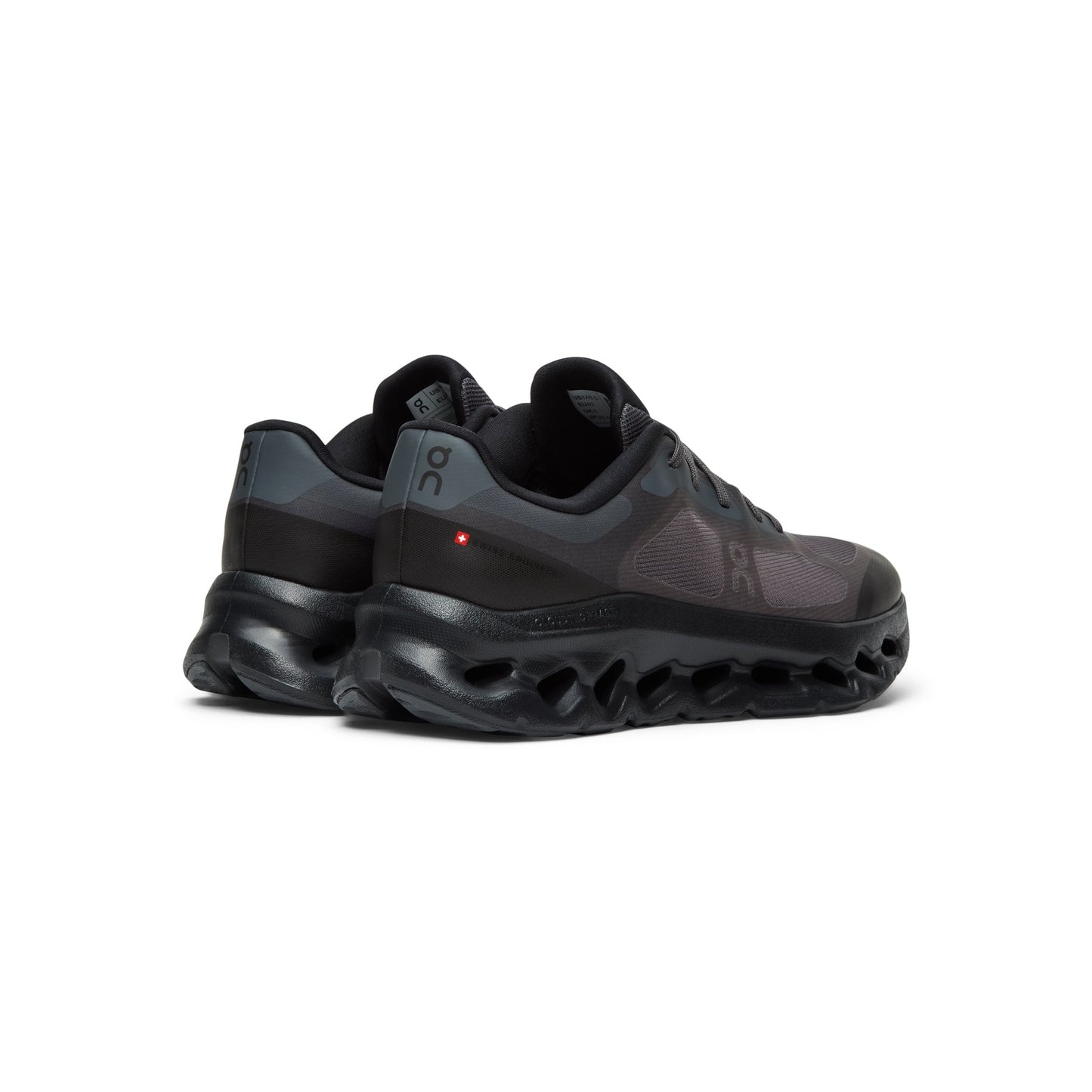 ON Cloudtilt Remix 1 M (Black/Black)