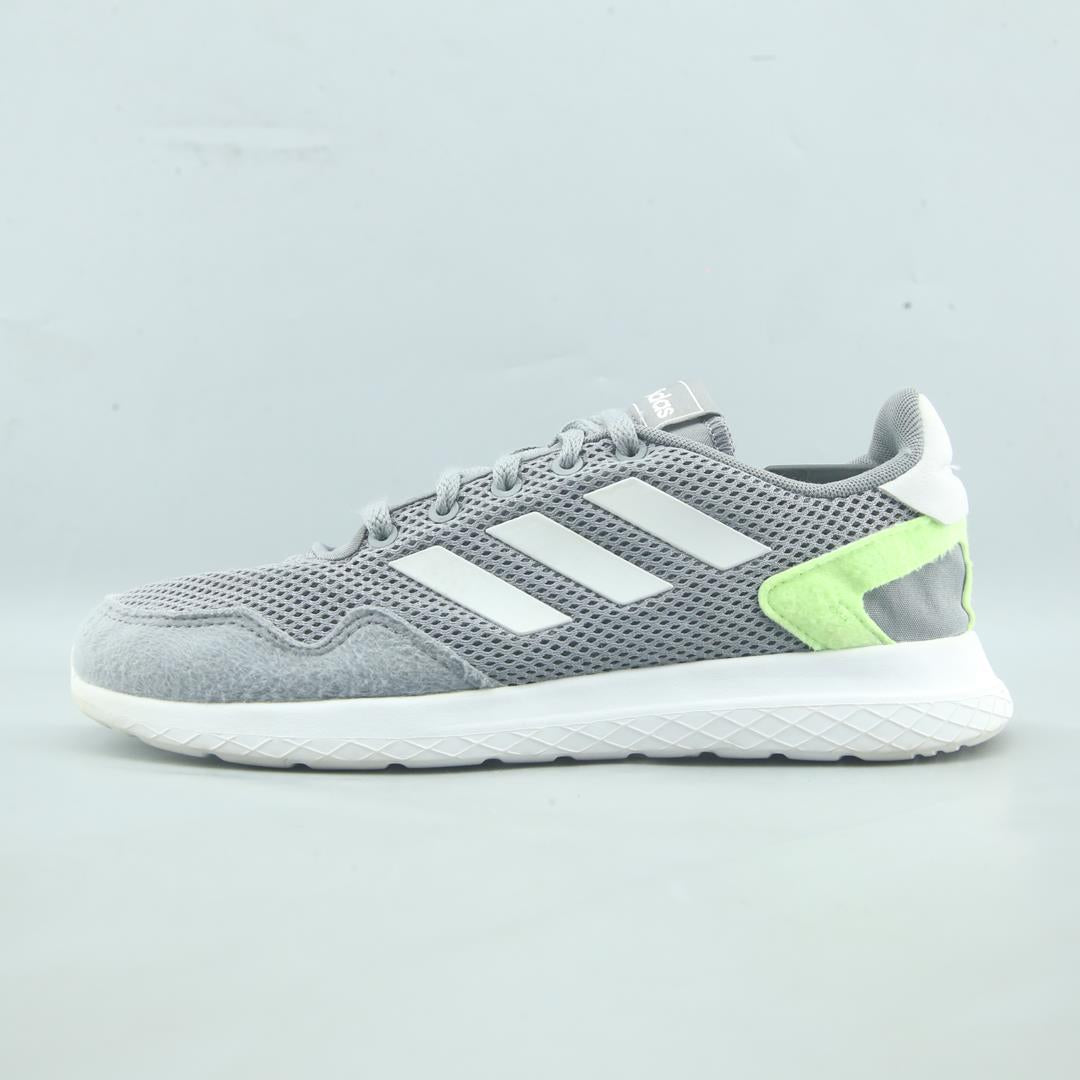 ADIDAS  ARCHIVO