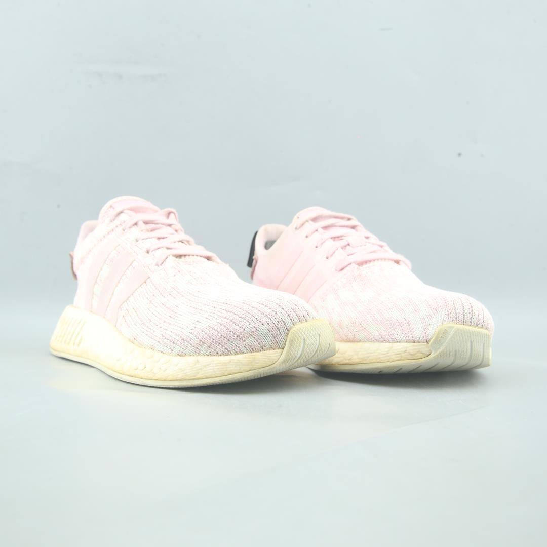 ADIDAS  NMD R2